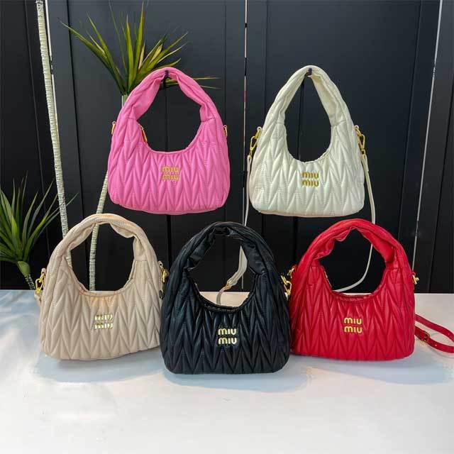 Metal Logo Leather Women Fashion Purses