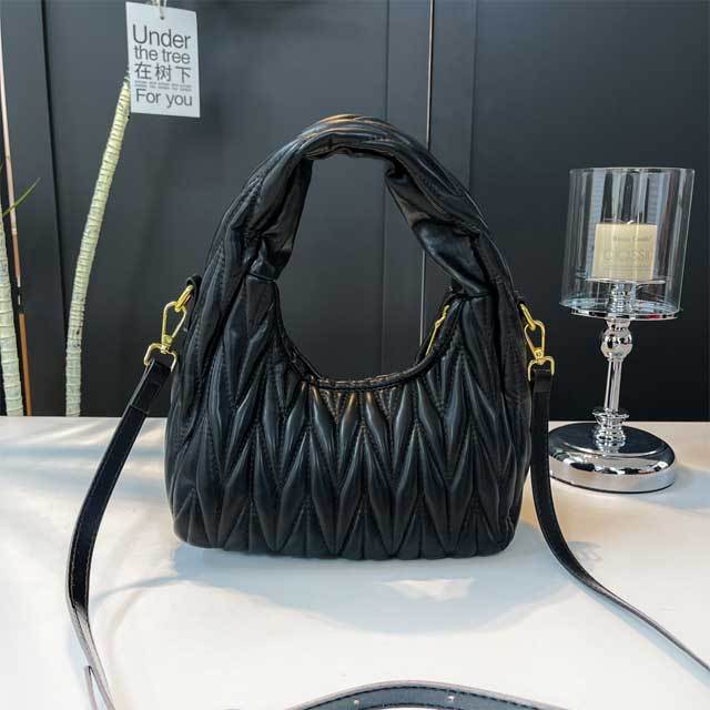 Metal Logo Leather Women Fashion Purses