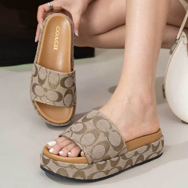 Thick-Soled Fashion Women Slipper