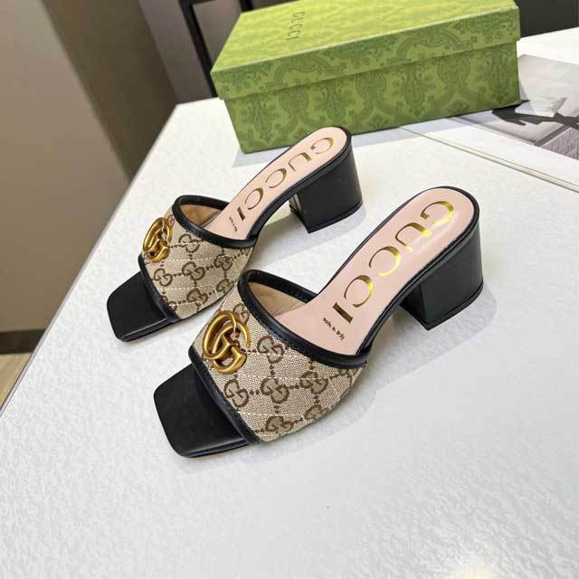 Metal Logo Summer Chunky Sandals