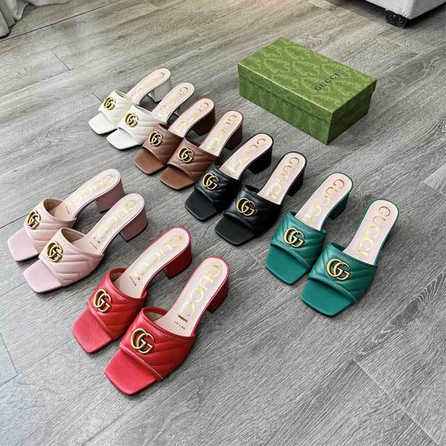 Metal Logo Summer Chunky Sandals