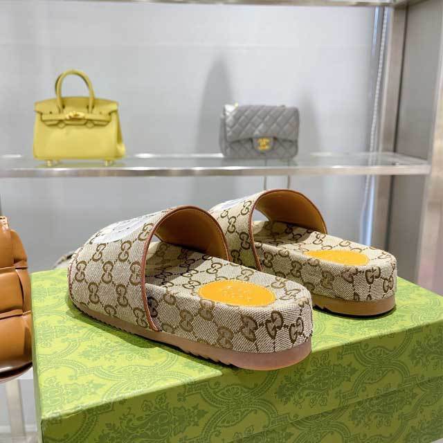 Women Fashion Embroidery Casual Slipper