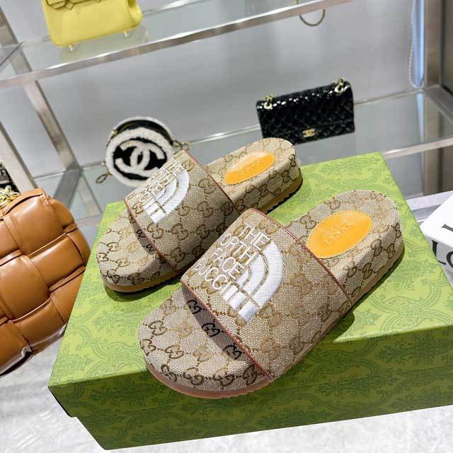 Women Fashion Embroidery Casual Slipper