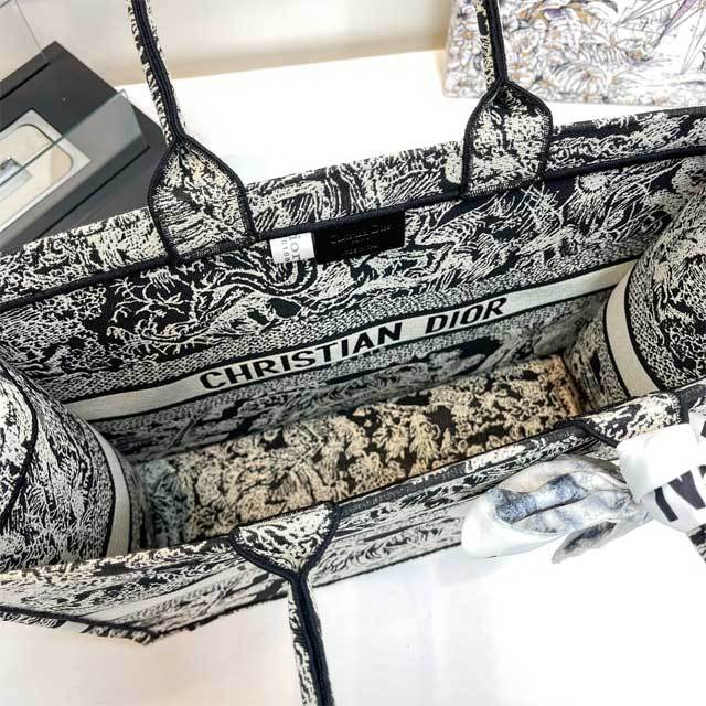 Fashion Printed Canvas Handbag