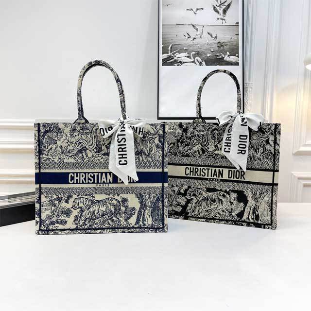 Fashion Printed Canvas Handbag