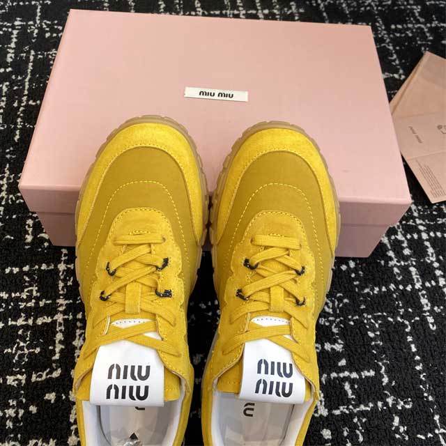 Lace-Up Retro Casual Sport Shoes