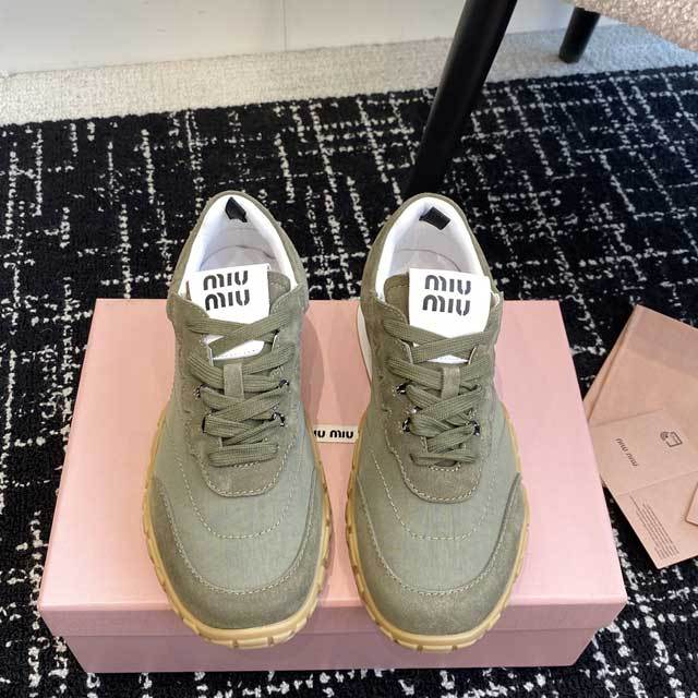 Lace-Up Retro Casual Sport Shoes