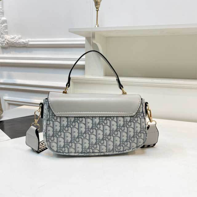 Women Leather Fashion Messenger Bag