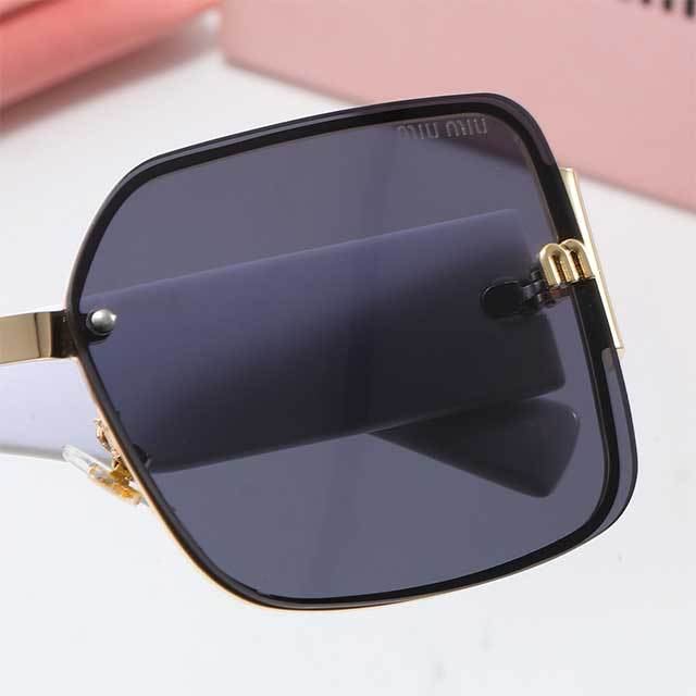Street Fashion Large Frame Luxury Sunglasses