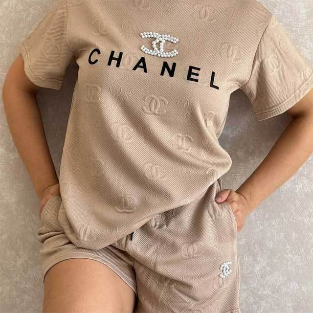 Fashion Embossing Pearl Casual Short Set