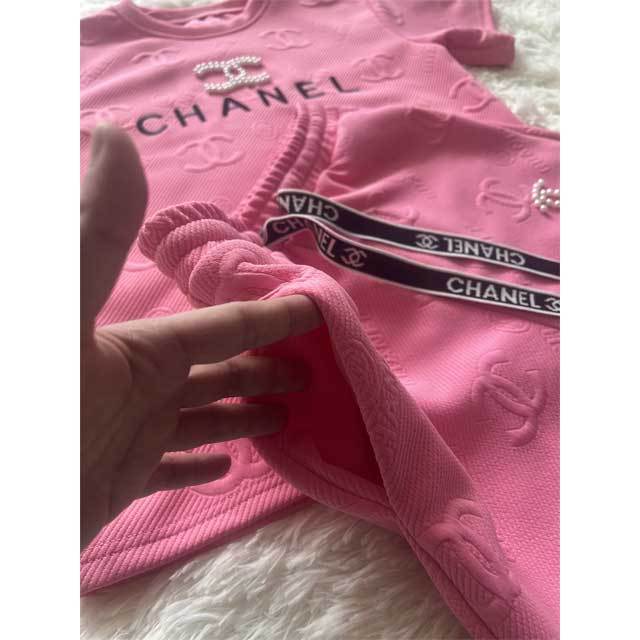 Fashion Embossing Pearl Casual Short Set