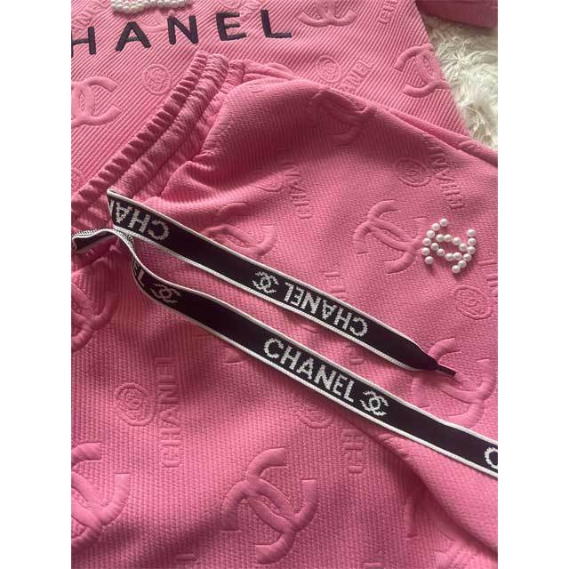 Fashion Embossing Pearl Casual Short Set