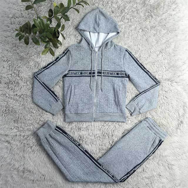 Letter Embossing Hooded Jogging Suit