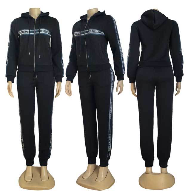 Letter Embossing Hooded Jogging Suit