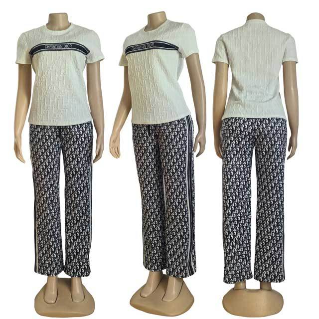 Letter Embossing Short Sleeve Pants Set