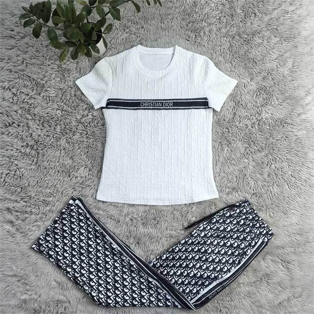 Letter Embossing Short Sleeve Pants Set