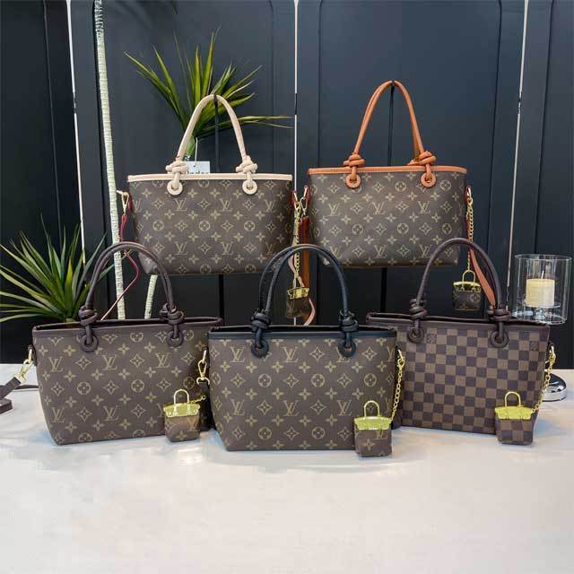 Fashion Print Leather Crossbody Handbag