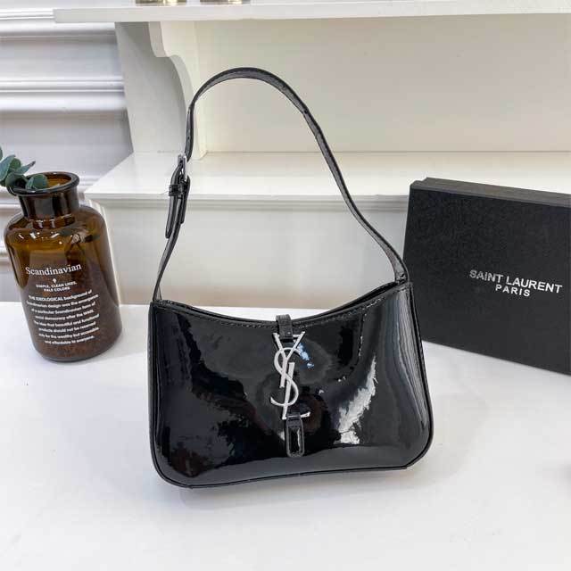 Metal Logo Leather Fashion Women Purses