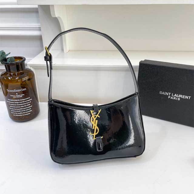 Metal Logo Leather Fashion Women Purses
