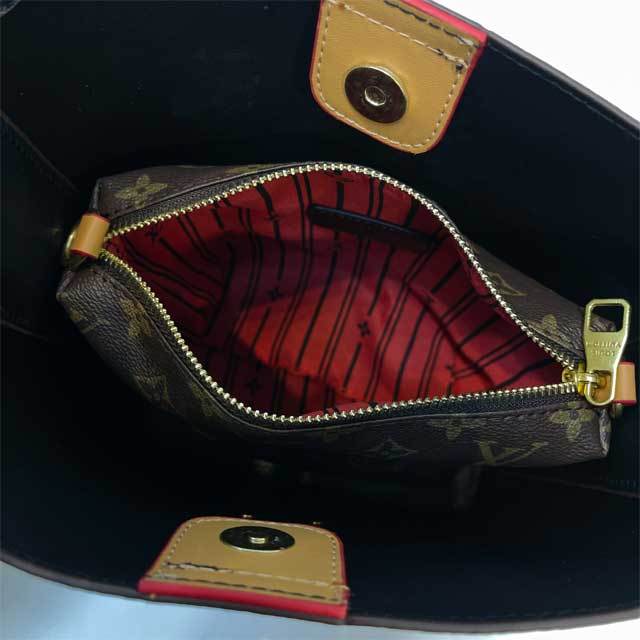 Metal Logo Leather Printed Crossbody Bag