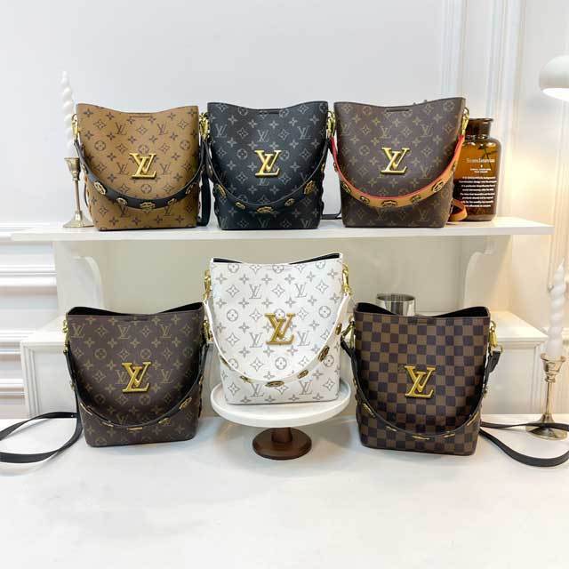 Metal Logo Leather Printed Crossbody Bag