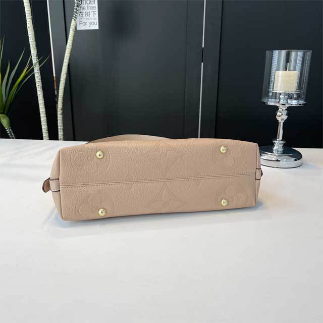 Fashion Embossing Leather Handbag