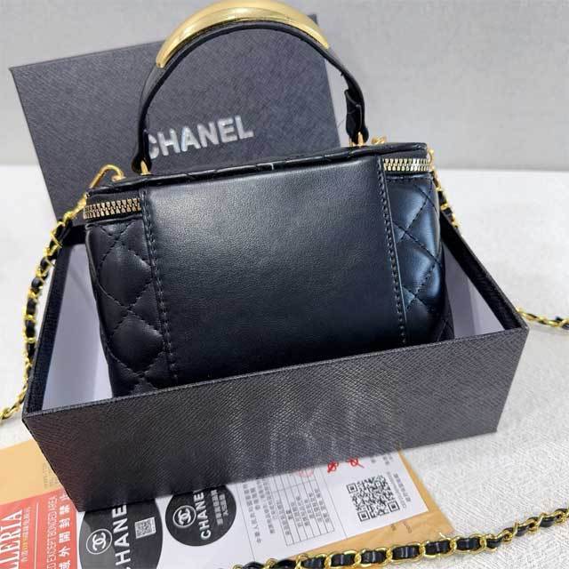 Metal Logo Leather Fashion Makeup Bag