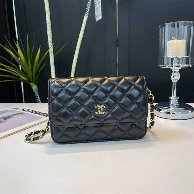 Chained Leather Fashion Shoulder Bag