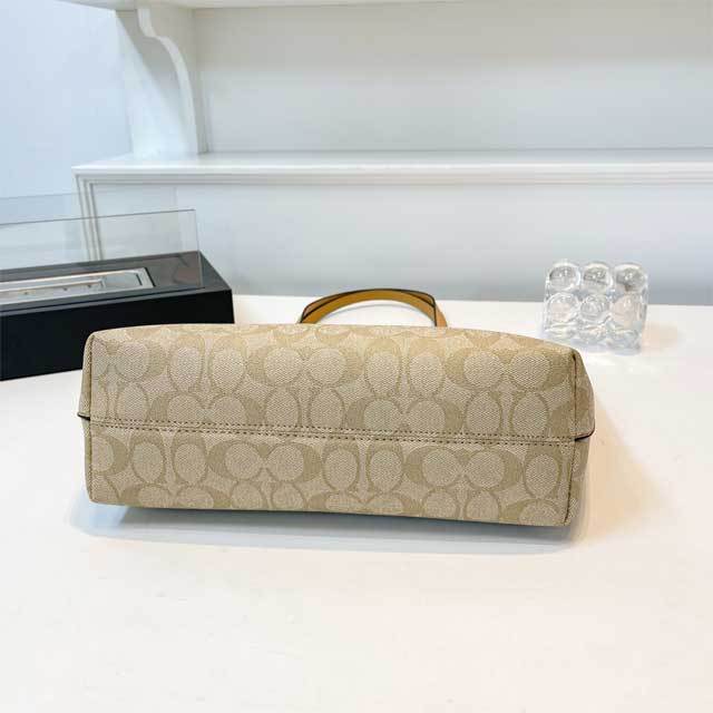 Fashion Logo Women Shoulder Bag