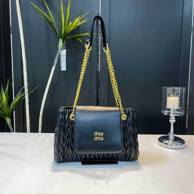 Leather Chained Women Handbag