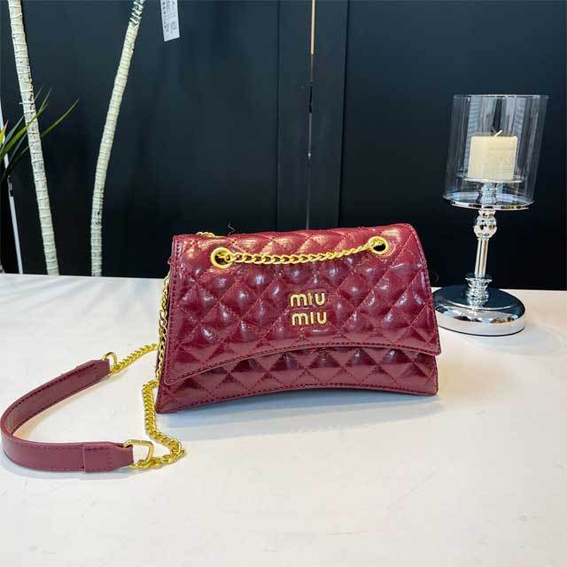 Leather Chained Women Underarm Bag