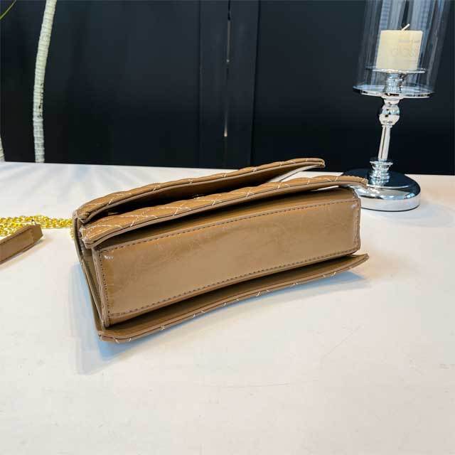Leather Chained Women Underarm Bag