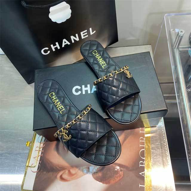 Fashion Leather Women Casual Slipper