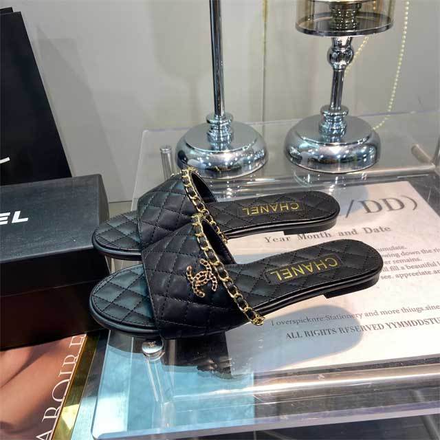 Fashion Leather Women Casual Slipper