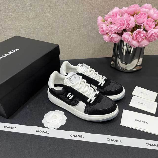 Lace-Up Fashion Women Casual Sneakers