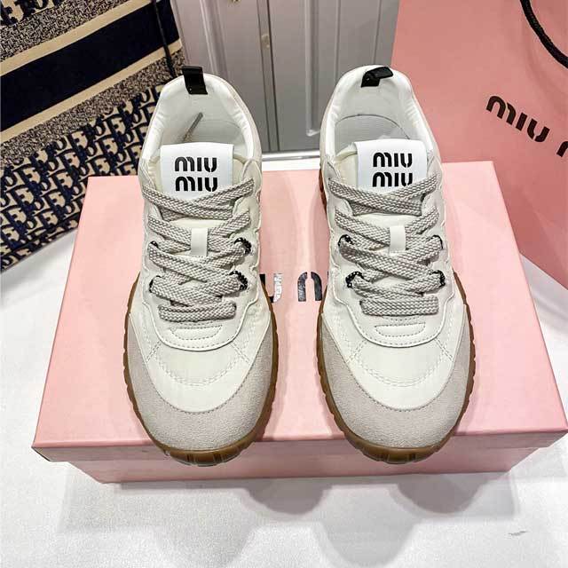 Simple Design Women Lace-Up Sneakers