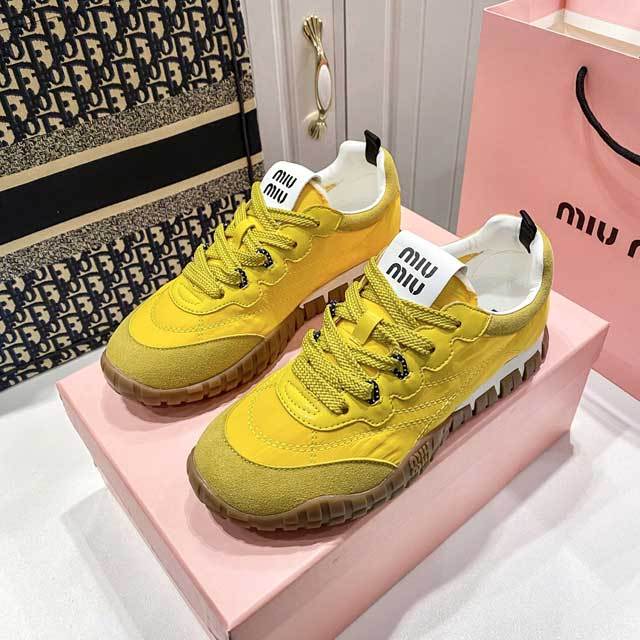 Simple Design Women Lace-Up Sneakers