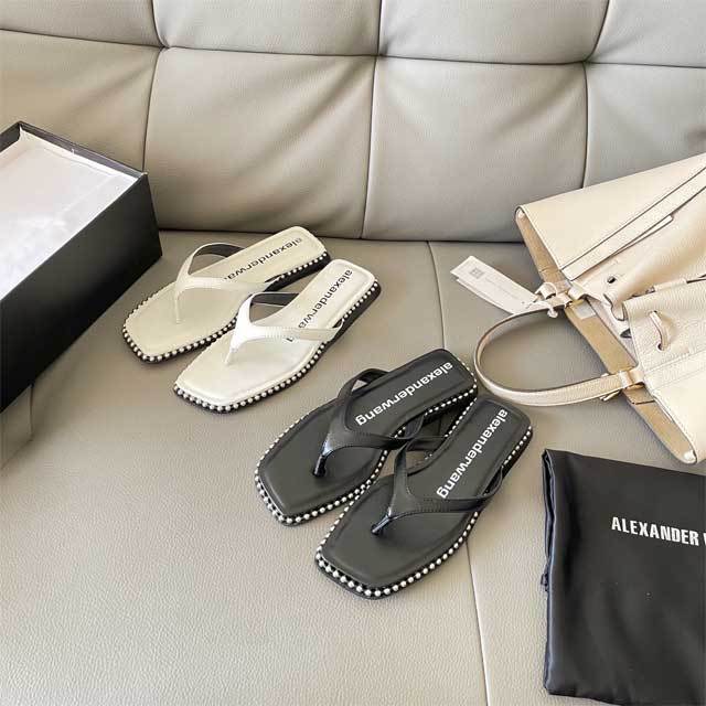 Fashion Leather Embellished Flip Flops