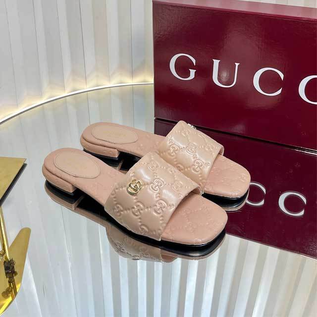 Leather Fashion Embossing Flat Sandals