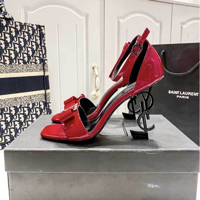 Special High Heeled Women Sandals