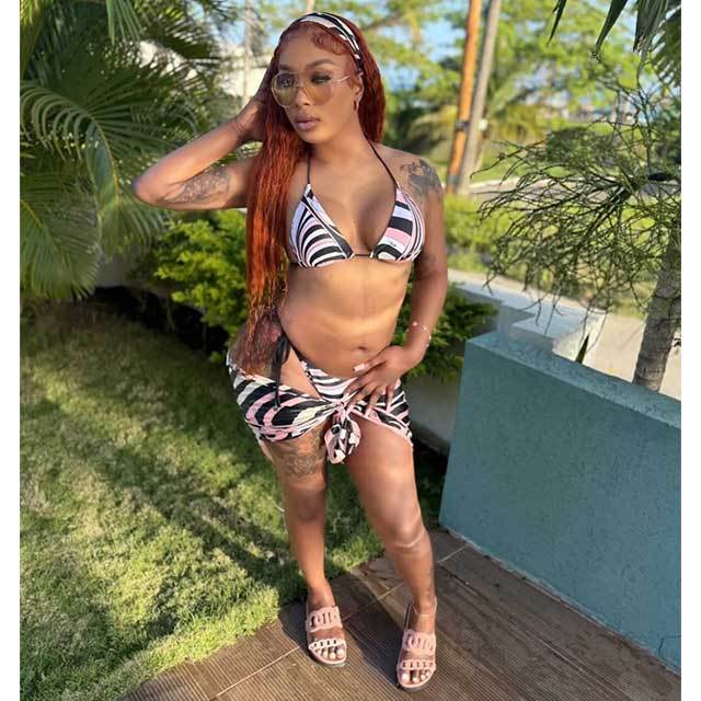 Chic Printed Swimwear Bikinis Scarf Set
