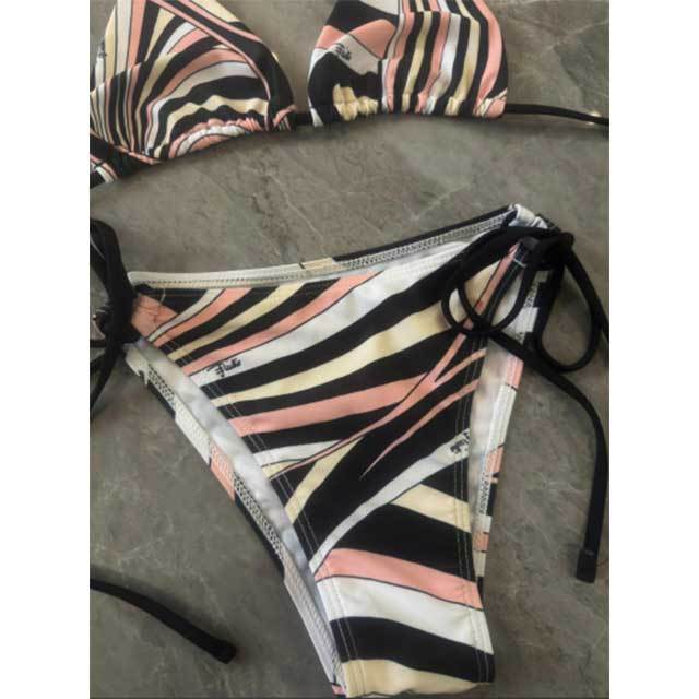 Chic Printed Swimwear Bikinis Scarf Set