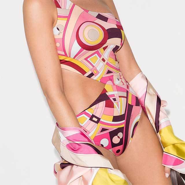 Single Shoulder Printed Cut Out One-piece Swimsuit