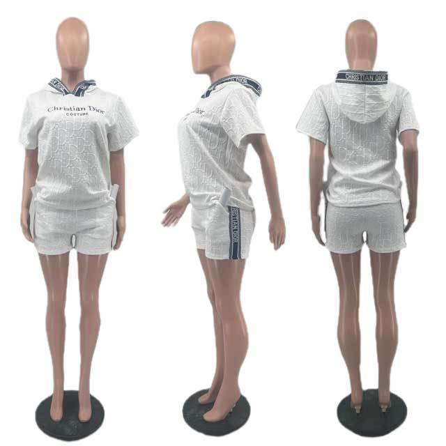 Fashion Embroidery Embossing Hooded Top Short Set