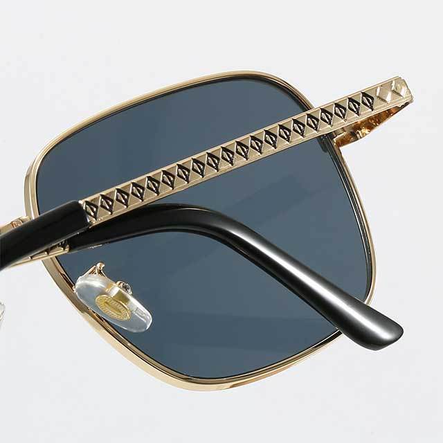 Square Frame Classic Sunglasses