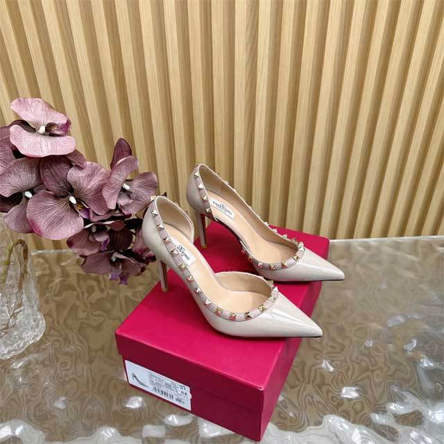 Pointed Toe Rivets Sexy High Heels