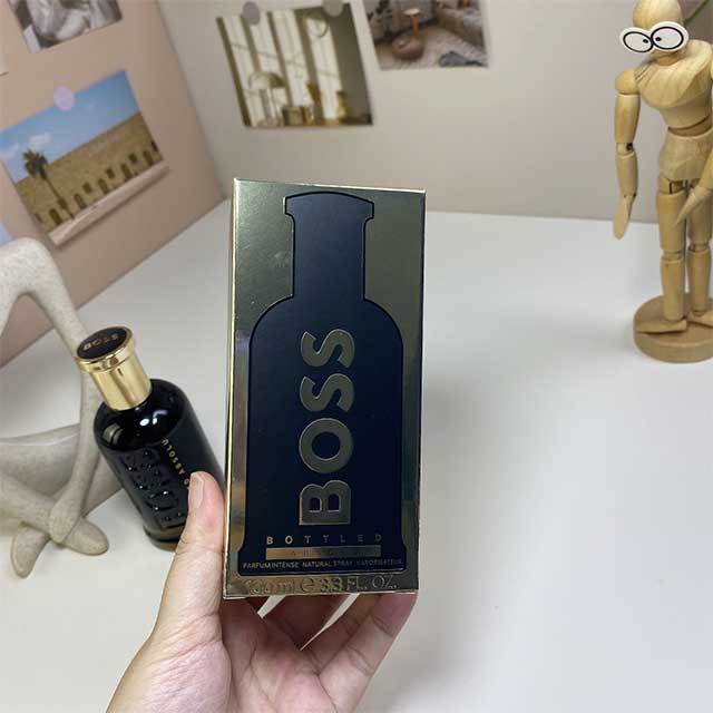 Woody Fragrance Charming Men Perfume