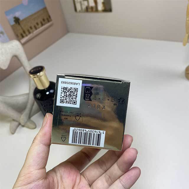 Woody Fragrance Charming Men Perfume