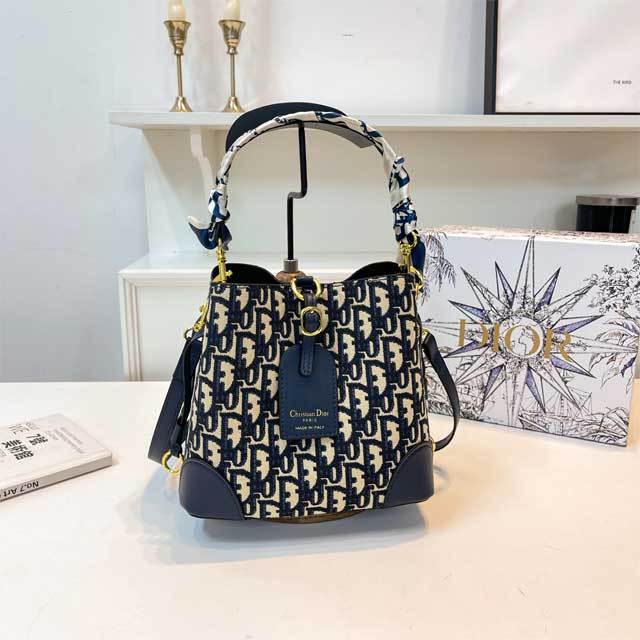 Printed Women Crossbody Bucket Bag