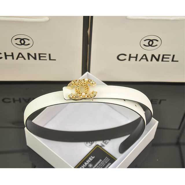 Pearl Embellished Leather Fashion Belt